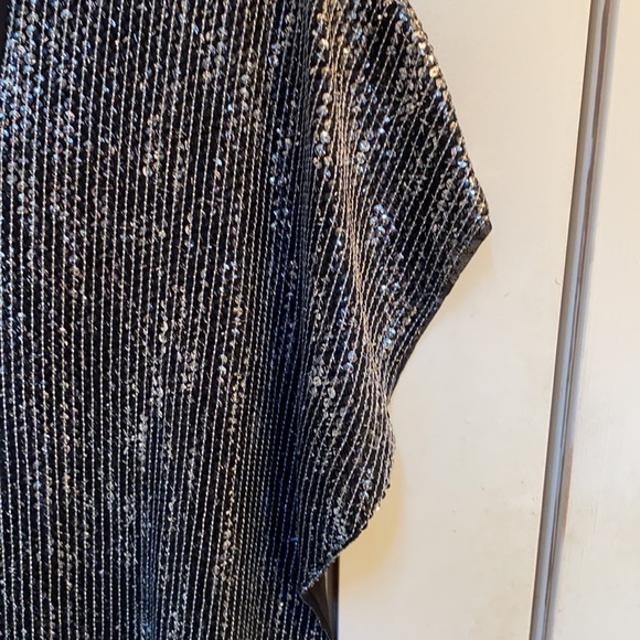 BCBG sparkly party top - Picture 4 of 8